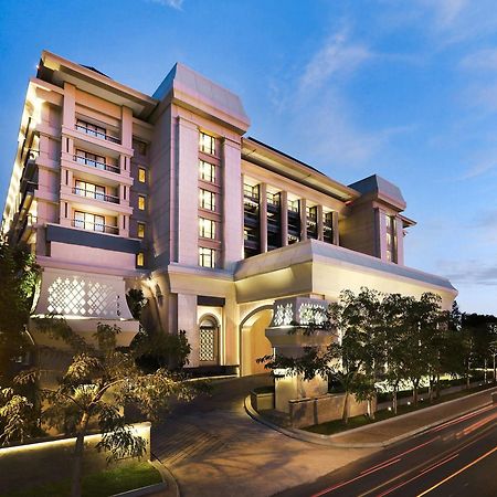 Hotel Tentrem יוגיאקרטה מראה חיצוני תמונה