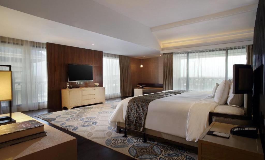 Hotel Tentrem יוגיאקרטה מראה חיצוני תמונה