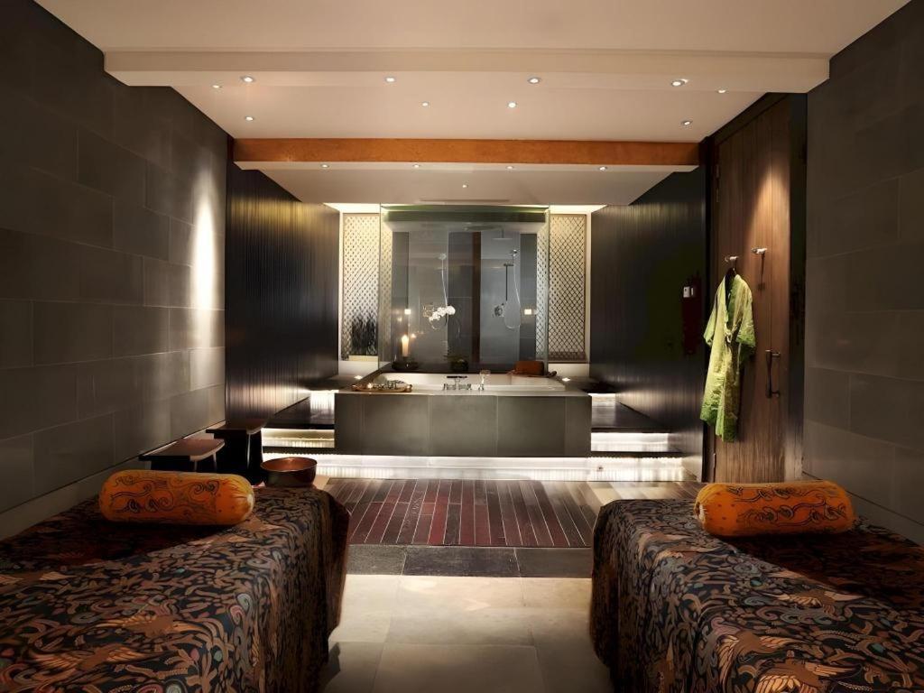 Hotel Tentrem יוגיאקרטה מראה חיצוני תמונה