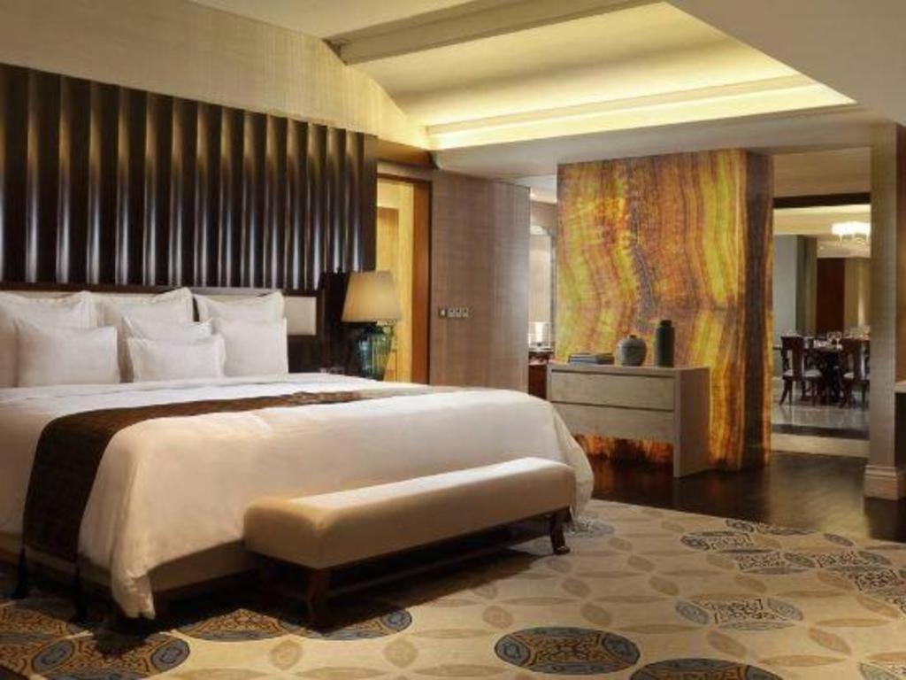 Hotel Tentrem יוגיאקרטה מראה חיצוני תמונה