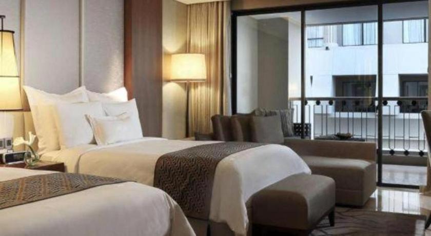 Hotel Tentrem יוגיאקרטה מראה חיצוני תמונה