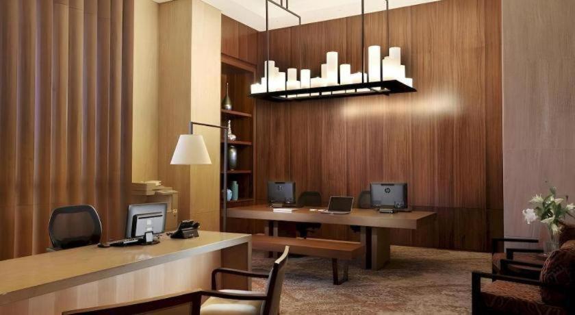 Hotel Tentrem יוגיאקרטה מראה חיצוני תמונה