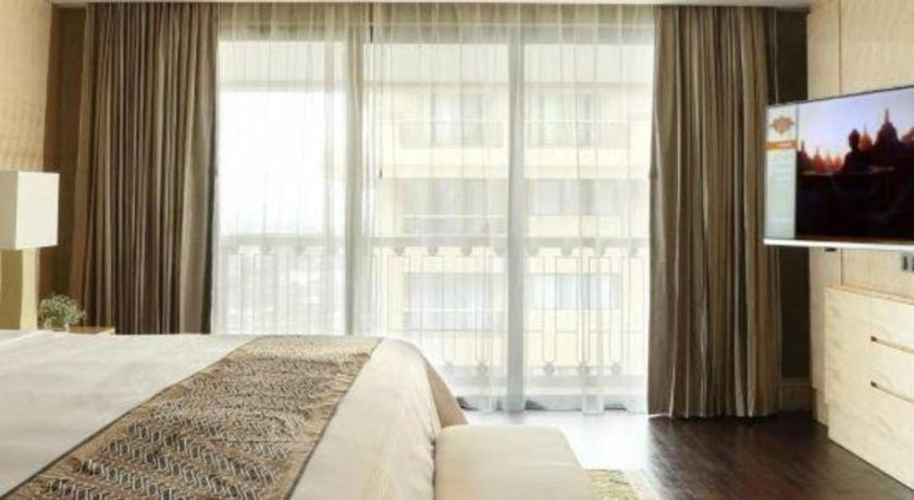 Hotel Tentrem יוגיאקרטה מראה חיצוני תמונה